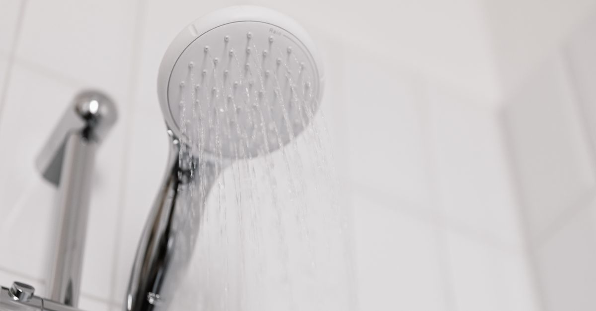 Replace a Shower Head Yourself: What Actually Works