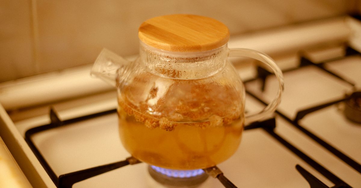 Descaling a Kettle with Vinegar: What Actually Works