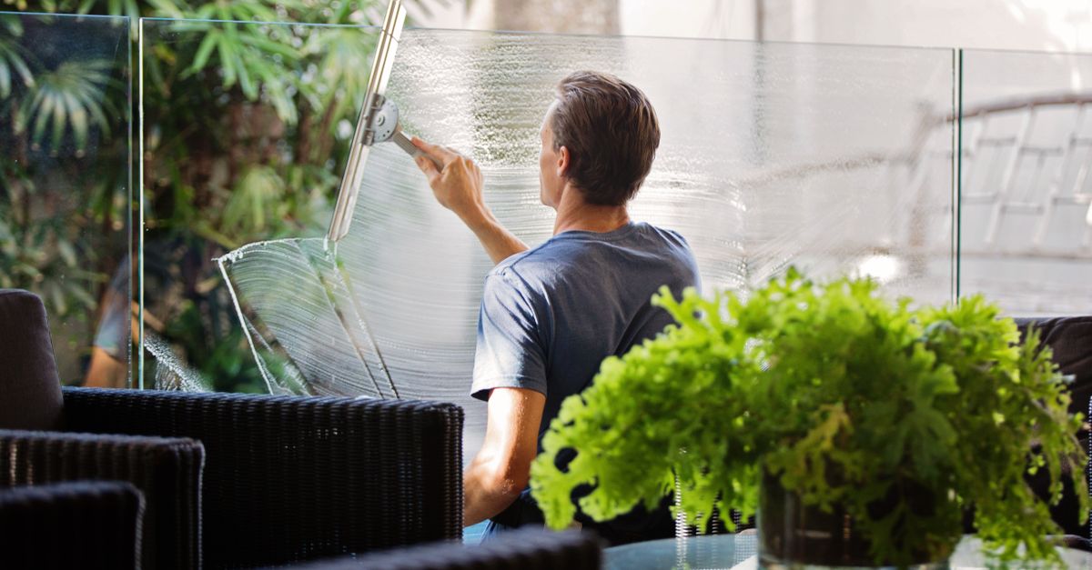 Best Squeegees for Shower Glass: What Actually Works